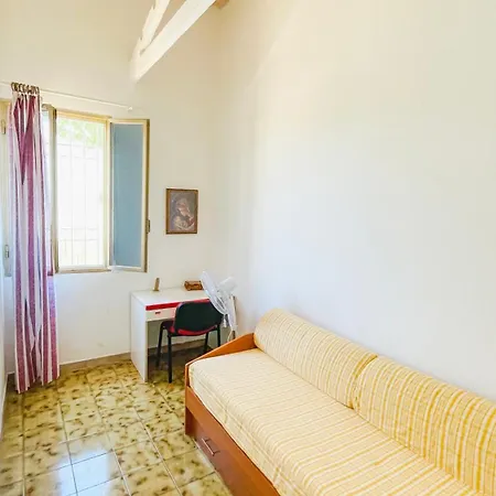 Amaris Mango Seafront Granelli