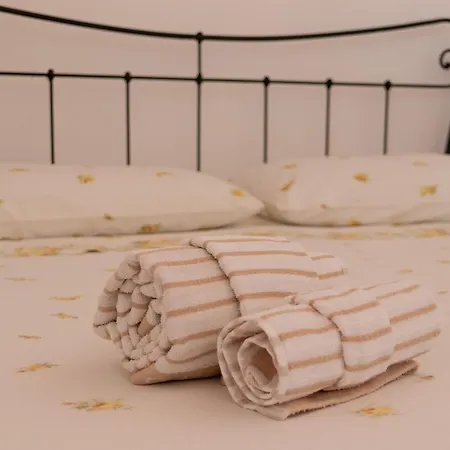 Amaris Mango Seafront Holiday home Granelli